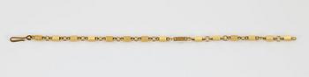 Wiwen Nilsson, an 18 k gold bracelet, executed in Lund Sweden 1947.