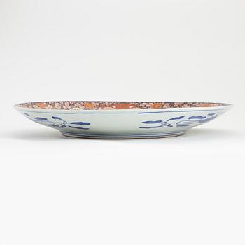 An unusually larger Japanese porcelain charger, Meiji (1868-1912).