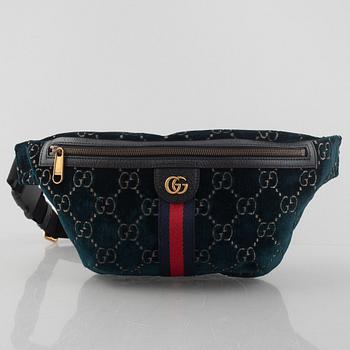 Gucci, "Sherry Line Belt Bag".