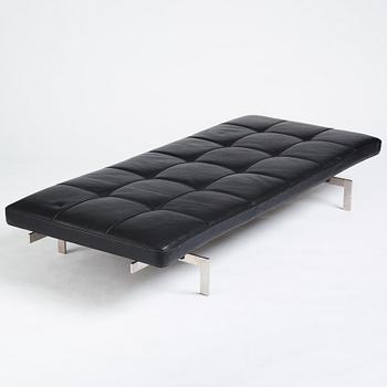 Poul Kjaerholm, a "PK-80" black leather and steel base daybed, edition Fritz Hansen, 2013.