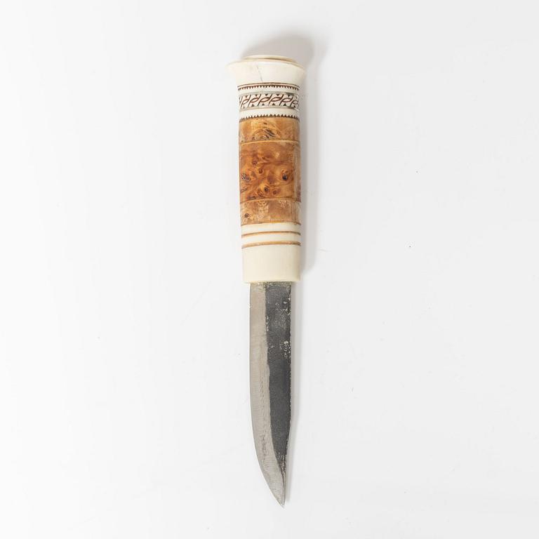 Ivar Bernhard Lampa, a horn knife, signed.