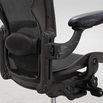 Don Chadwick/Bill Stump, desk chair, "Aeron", Herman Miller.