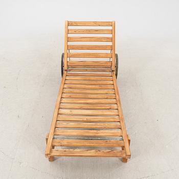 Elsa Stackelberg, a pine sunbed, Fri Form, second half of the 20th Century.