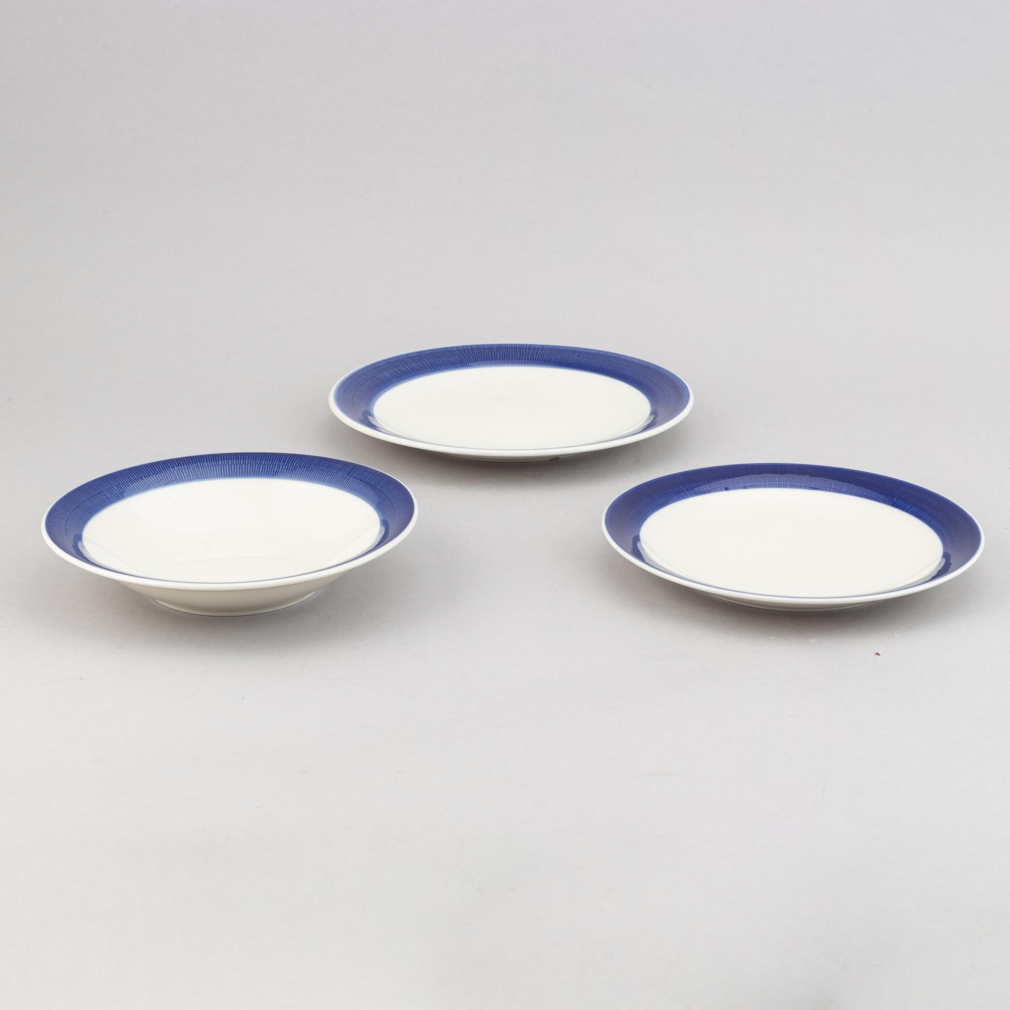 A Hertha Bengtsson 'Koka Blå' dinner service, 84 pcs, Rörstrand, designed 1956.