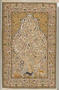 MATTA, Keshan figural, old/semiantik. Ca 191x124 cm.