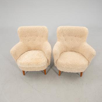 Armchairs, a pair of Swedish Modern 1940/50s.