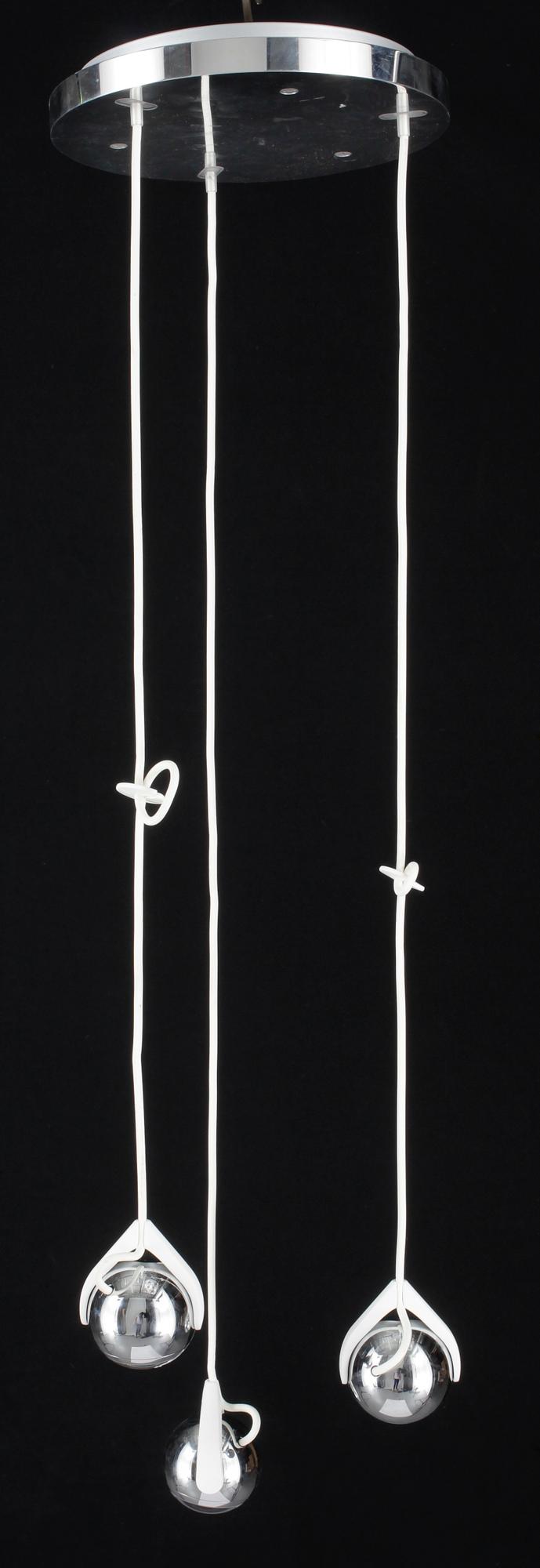 TAKLAMPA, Tobias Grau, 2000-tal. H 145.