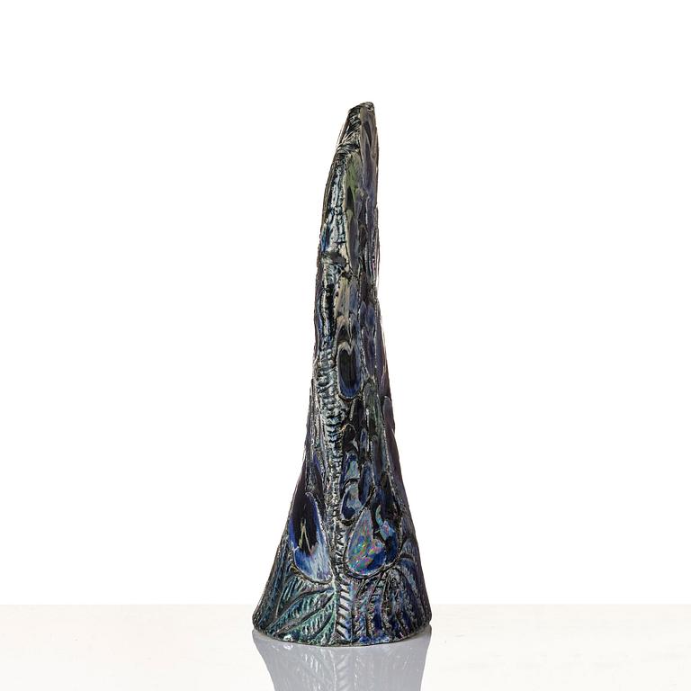 Birger Kaipiainen, a stoneware sculpture, Arabia, Finland 1960s.