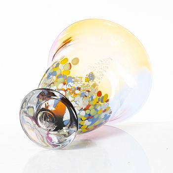 Ardy Strüwer, a glass vase and a dish, Johansfors.