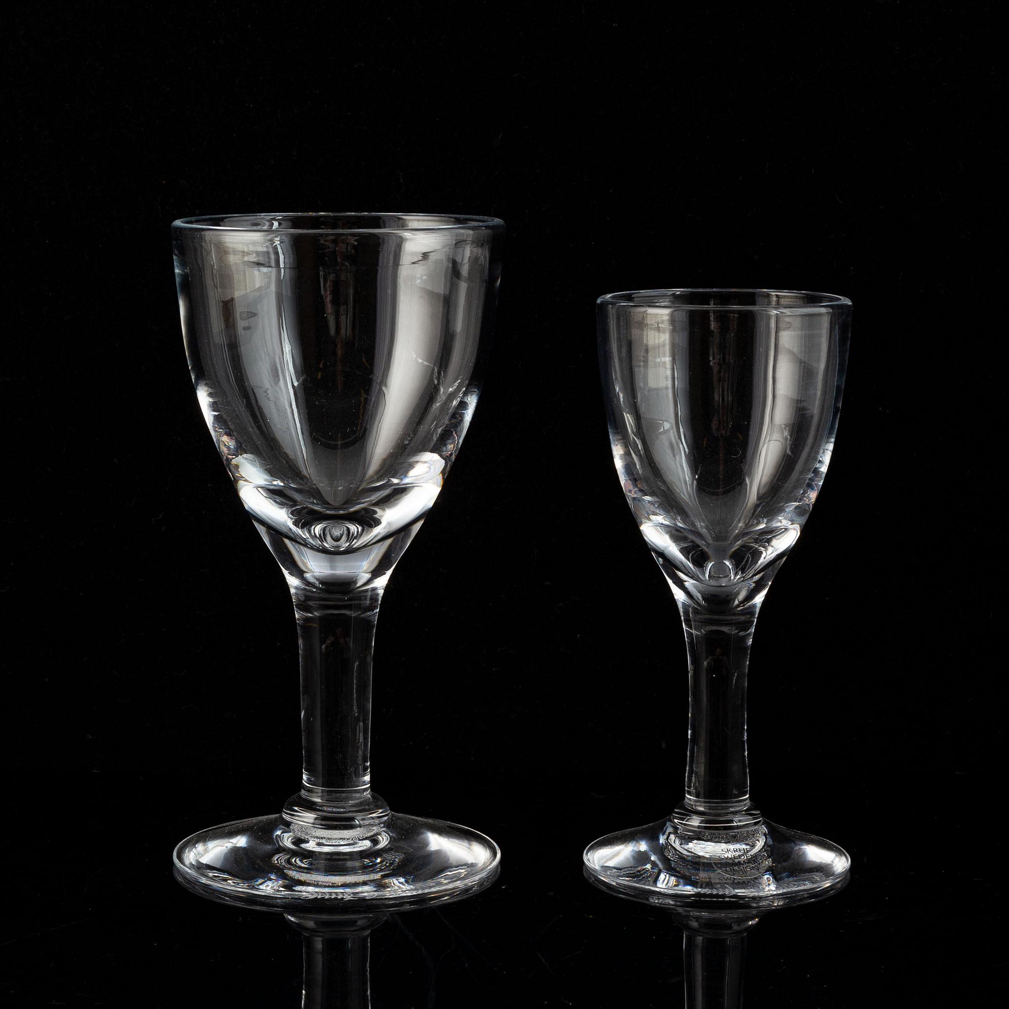 Ingegerd Råman, vinglas, "Bellman", 14 + 6 st, Skrufs Glasbruk, signerade.