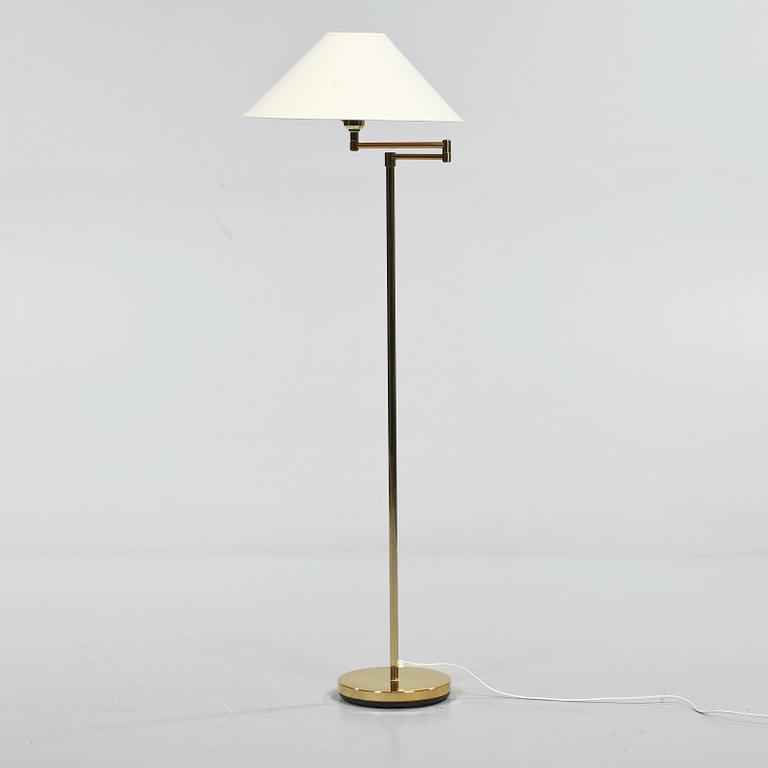 GOLVLAMPA, 1900-talets andra hälft.