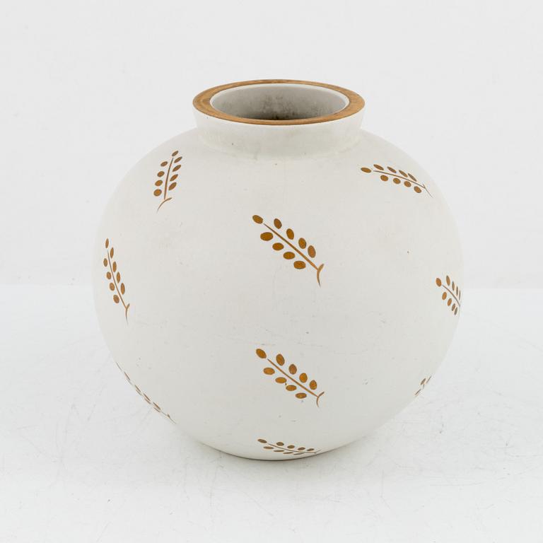 Wilhelm Kåge, a 'Carrara' stoneware vase, Gustavsberg, 1943.