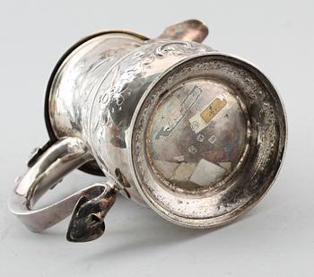 KANNA, silver,Thomas Whipham och Charles Wright,  London 1764. Vikt ca 838 g.