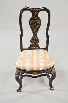 STOLAR, ett par, senbarock, 1700-tal.
