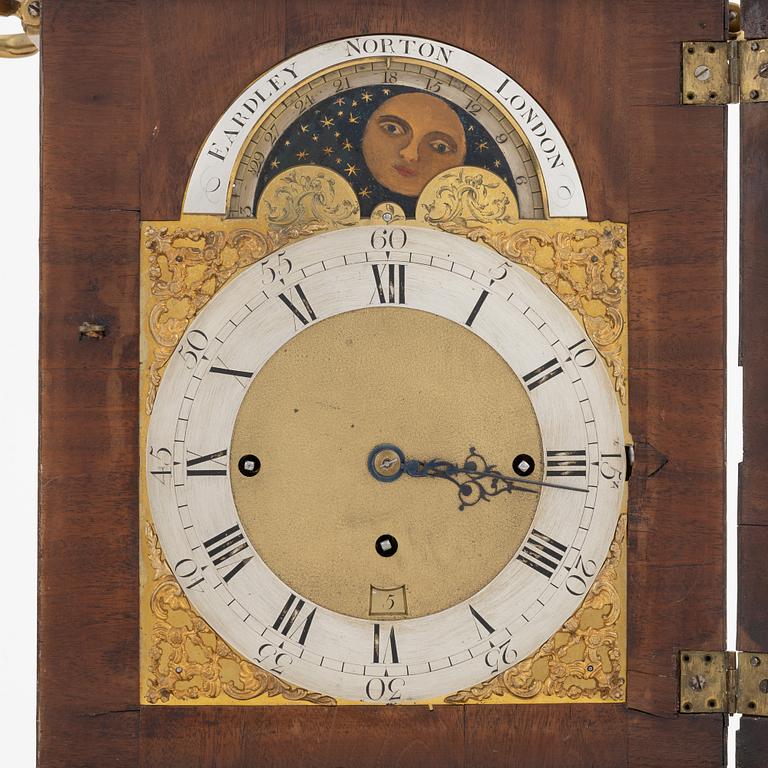 A George III 18th century musical  bracket clock by Eardley Norton.