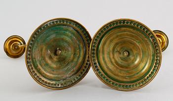 KANDELABRAR, 1 par, mässing. 1800-talets andra hälft.