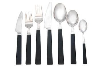 462. Bertel Gardberg, FLATWARE SERVICE, 58 pieces.