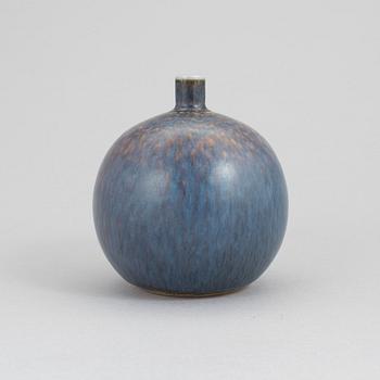 A Carl-Harry Stålhane unique Rörstrand stoneware vase, made in 1951.