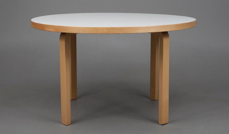 BORD, modell 91, Alvar Aalto, Artek.