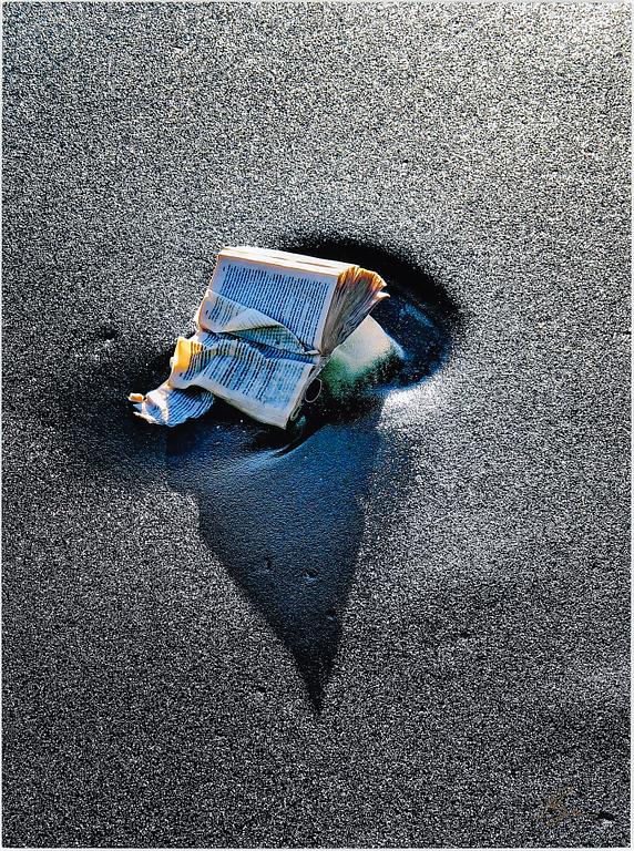 RICHARD RYAN, signerat fotografi, "London Street", 2008, Notes nr 0032, ur serien "Notes by Ryan".