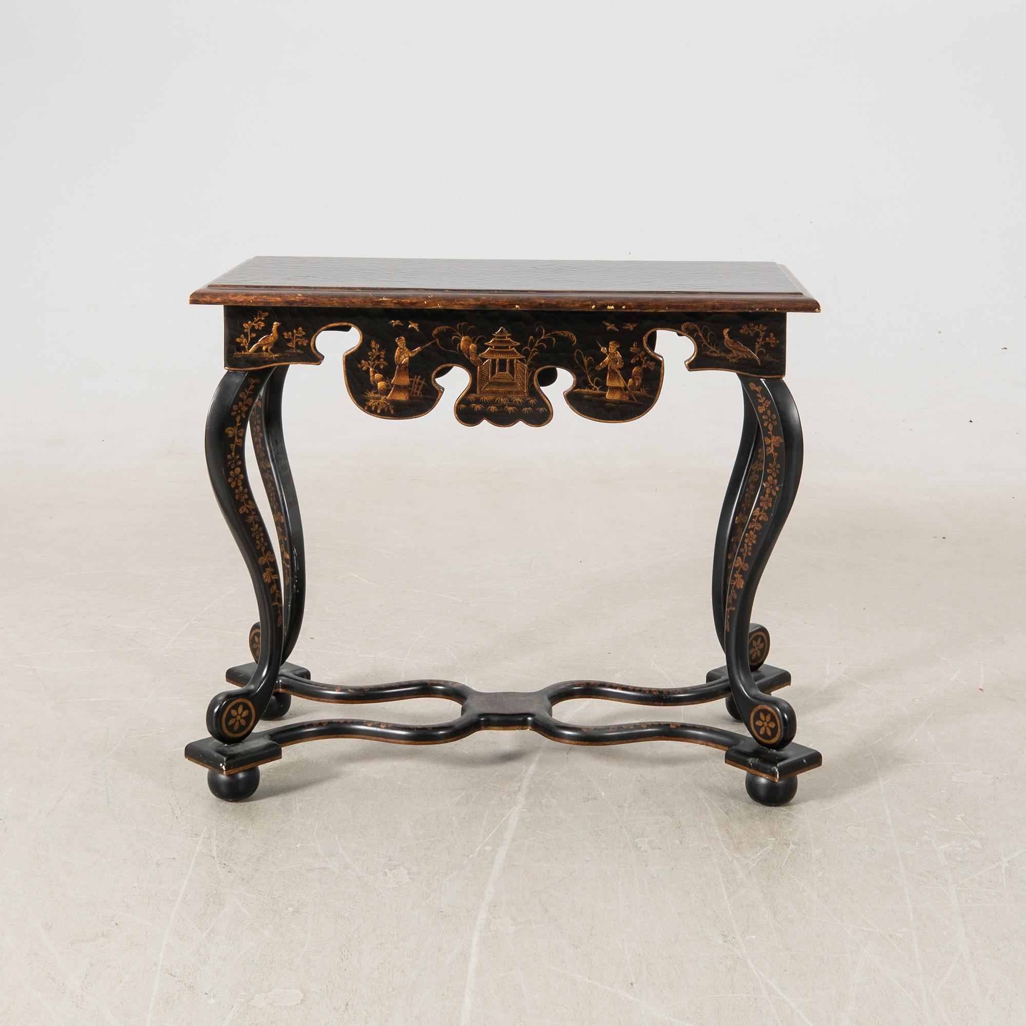 Side table China European style 20th century.