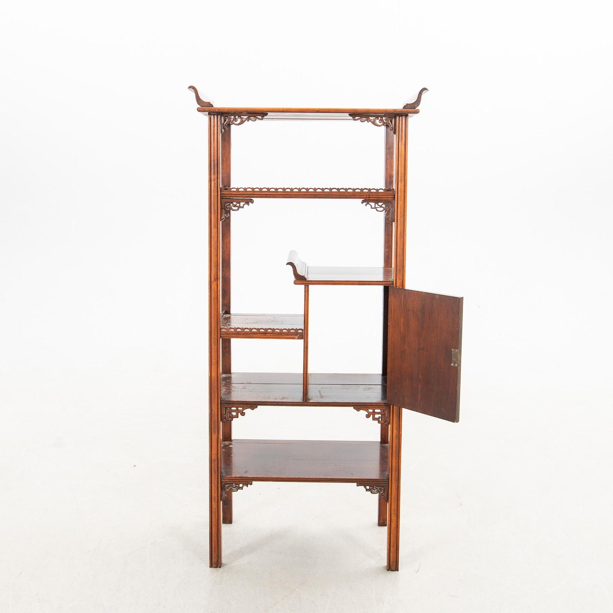 Shelf, 20th century.