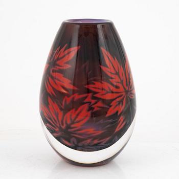 Mats Jonasson, a unique glass vase, Målerås.