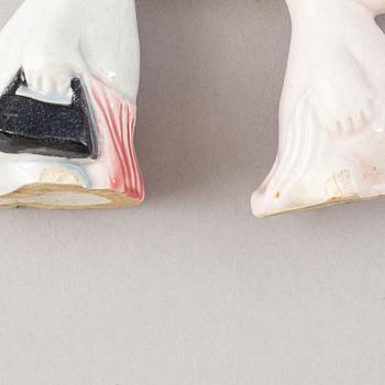 Leo Tykkyläinen, figuriner, 4 st, kermaik, Mumin, Arabia, Finland, 1950-tal.