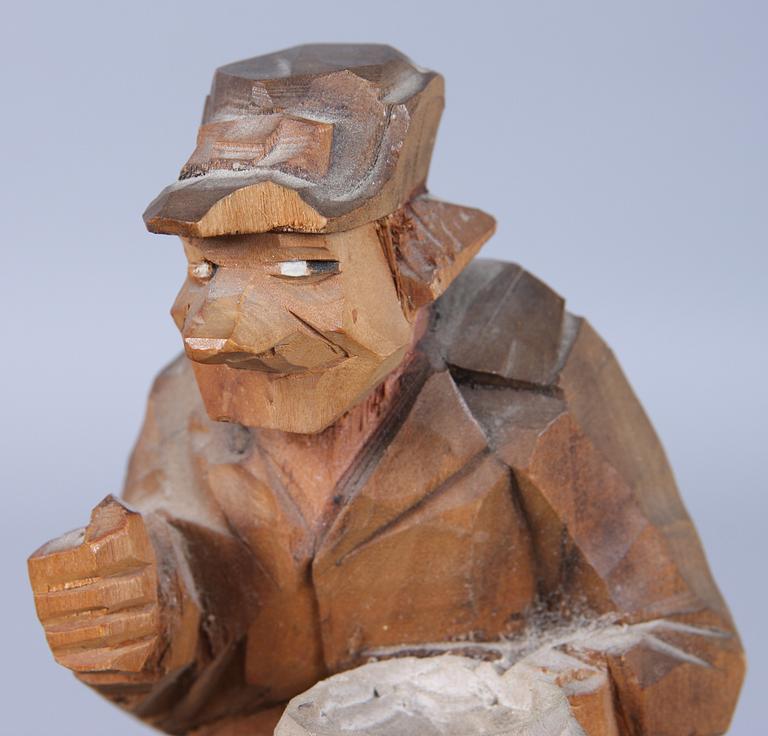 FIGURGRUPP, 5 delar, trä, Carl Johan Trygg.