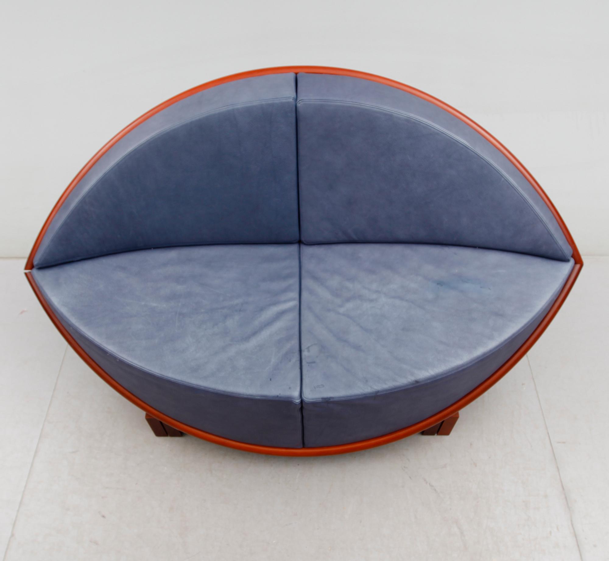 SOFFA, "Keflavik", Sigurdur Gustafsson, Källemo AB, 2000-tal, signerad o numrerad 11/99.