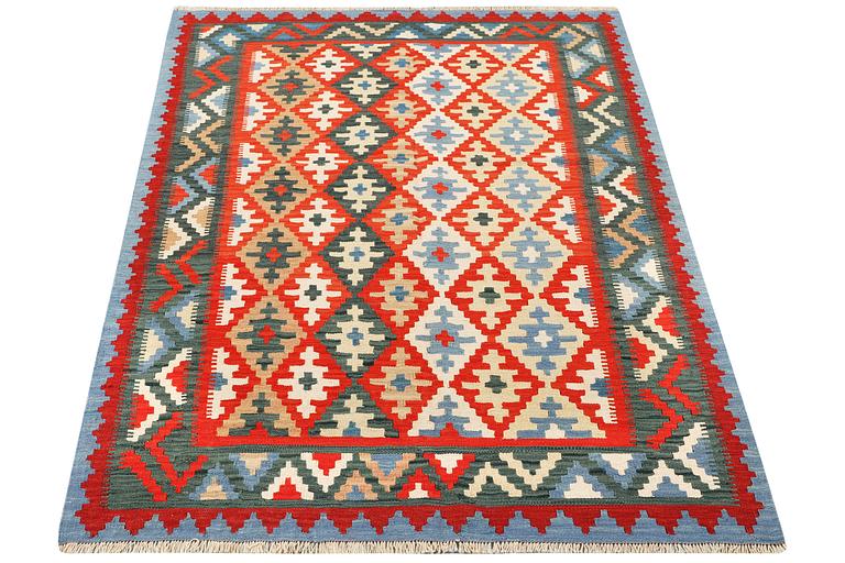 A Kilim rug, c. 202 x 150 cm.