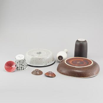 Seven stoneware and porcelain items from Rörstrand, third quarter of the 20th century.