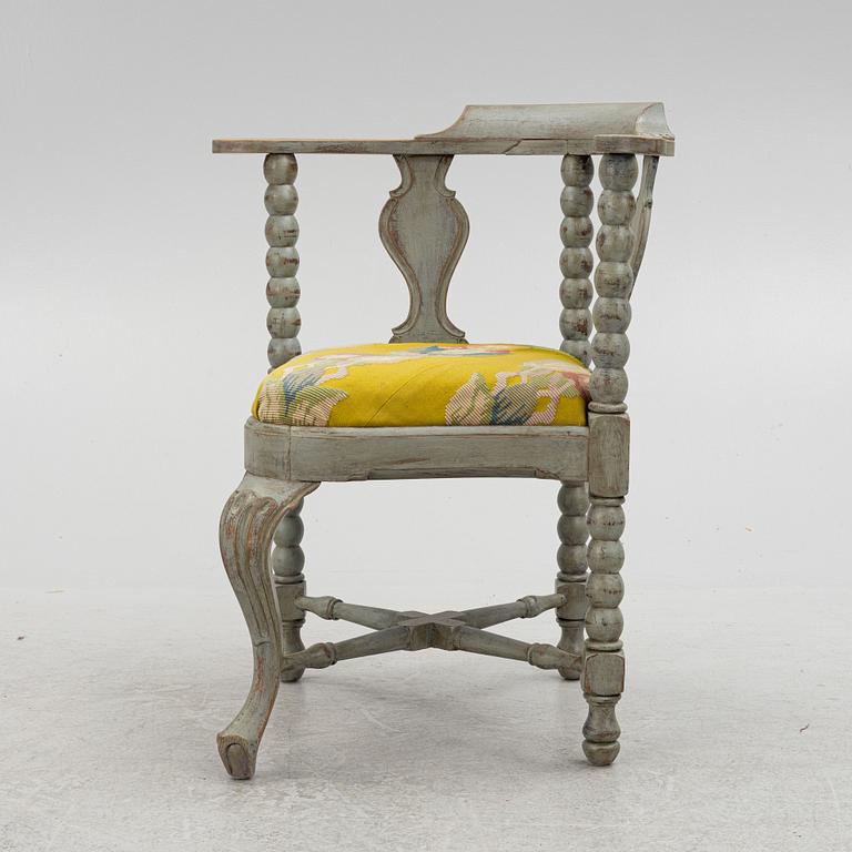 Powder chair, 19th century.