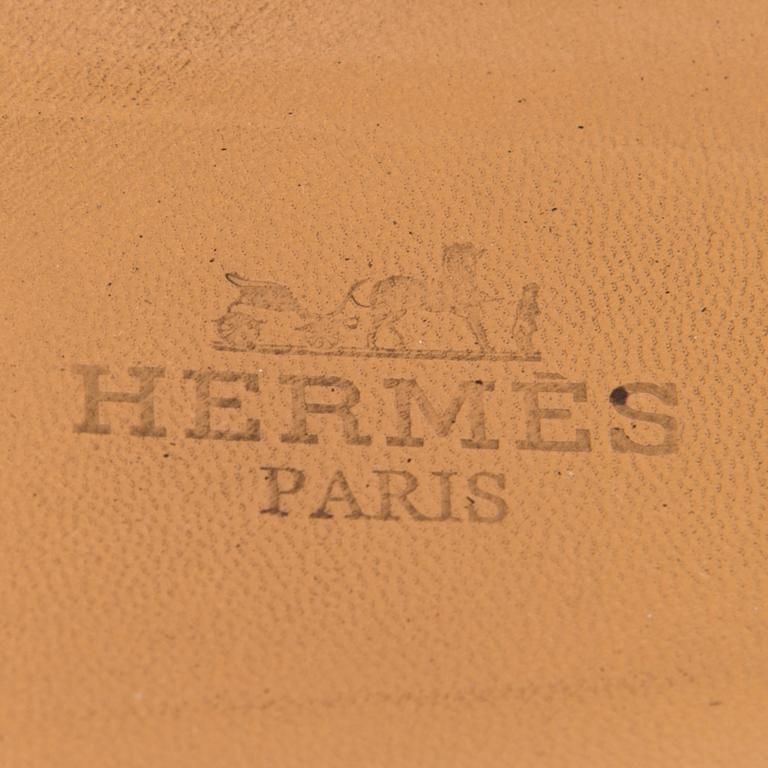 HERMÈS, "H", SANDALER, två par, i storlek 40,5-41.