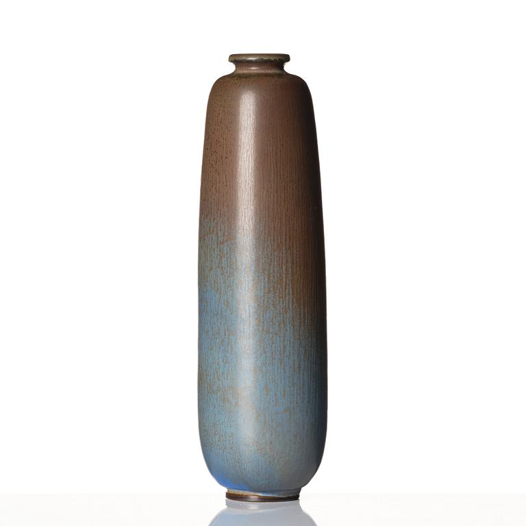 Berndt Friberg, a stoneware vase, Gustavsberg studio, Sweden 1944-47.