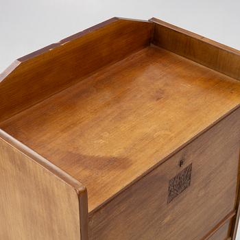 Secretary, Jugend, early 20th century.