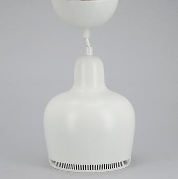 TAKLAMPA, modell A330S, metall, Alvar Aalto, Artek.