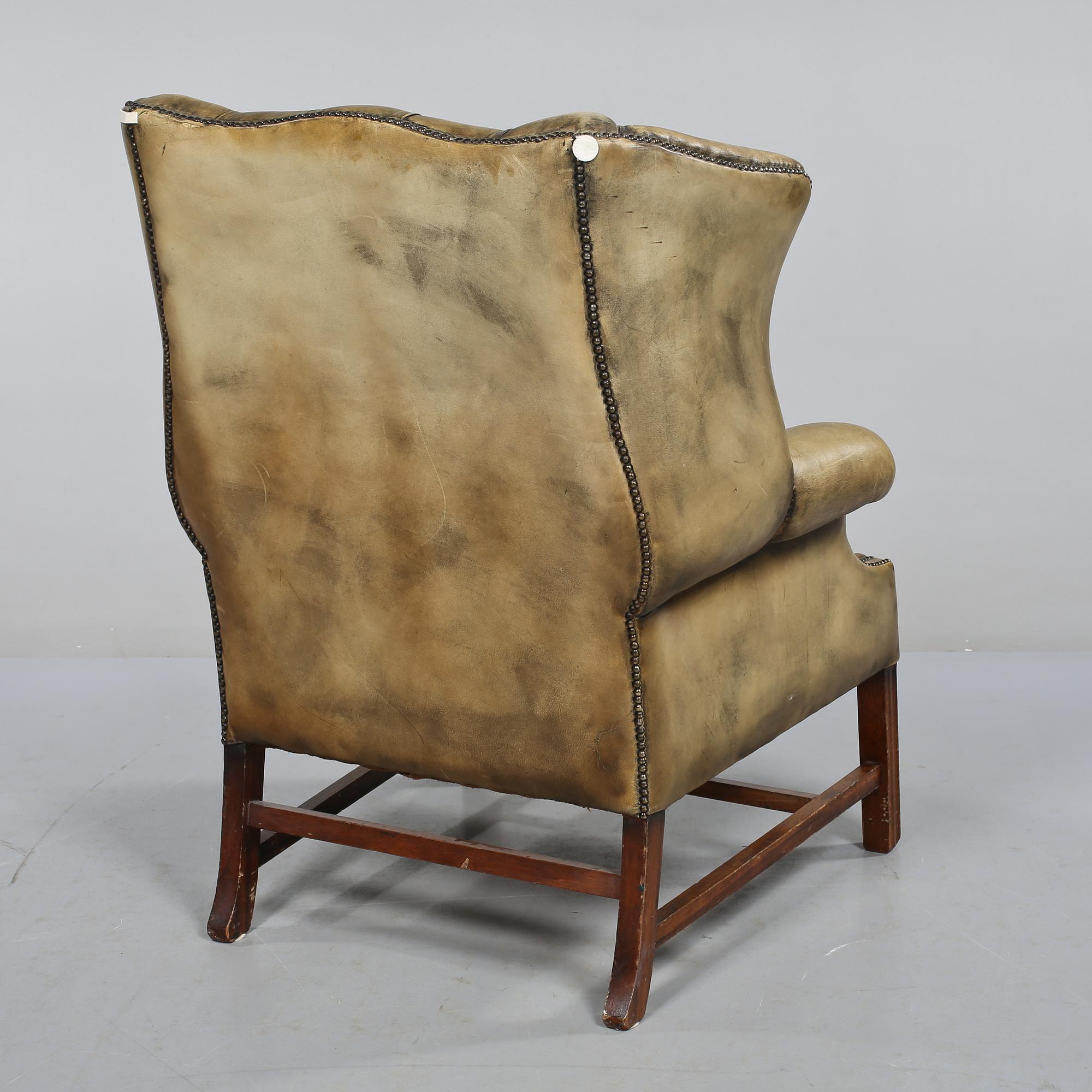 FÅTÖLJ, engelsk stil, 1900-talets andra hälft.