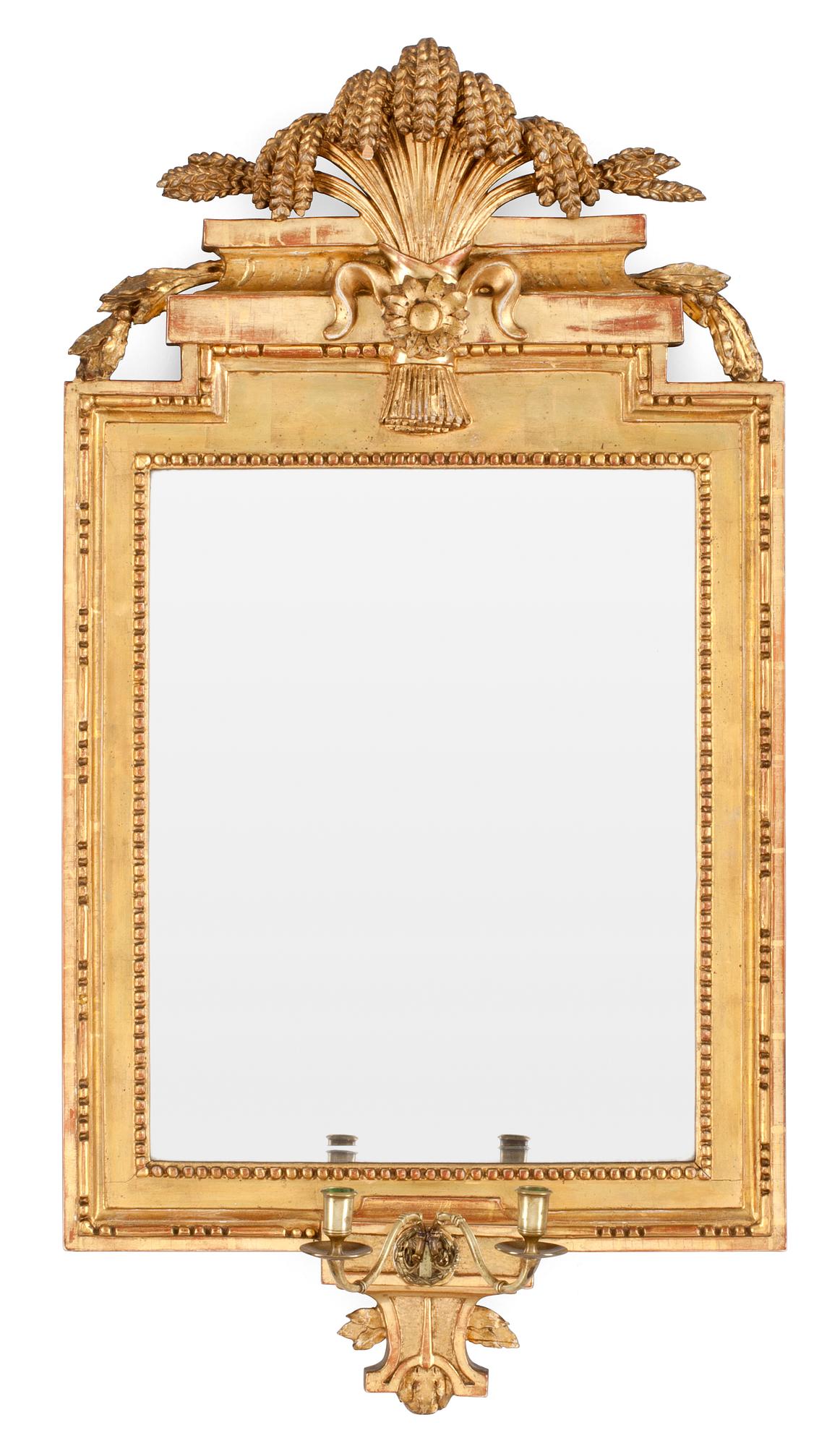 SPEGELLAMPETTER, för två ljus, ett par, av Nils Meunier (mästare i Stockholm 1754-1797). Gustavianska.
