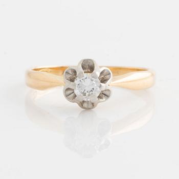 Ring in 18K gold with a brilliant-cut diamond of approximately 0.20 ct.