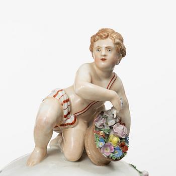 Royal Copenhagen, An ornamental urn, porcelain, Denmark, 19th century.