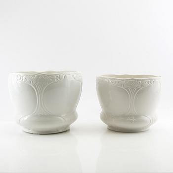 Outer covers 2 pcs of different sizes Art Nouveau, early 20th century stoneware.