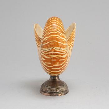 THEODOR JORTZ. A silver and shell bowl. Skänninge, 1826.