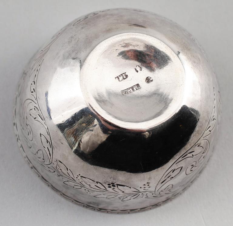 TUMLARE, 1 par, silver, Carl Magnus Ryberg, Stockholm 1825. Vikt ca 64 gram.