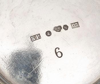 PARTI SILVER, 8 delar, olika tillverkare, bla JE Skreij, 1800-1900-tal. Totalvikt ca 550 gram.