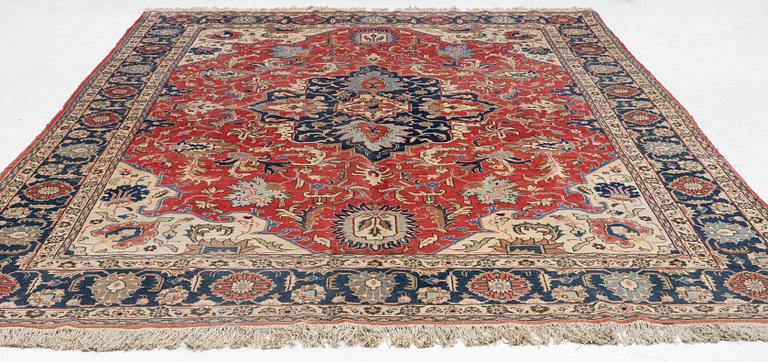 Carpet Tabriz, approx. 374 x 270 cm.