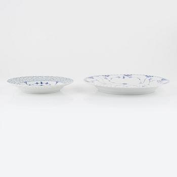 Royal Copenhagen, five porcelain 'Musselmalet Full and Half Lace' pieces, Denmark.