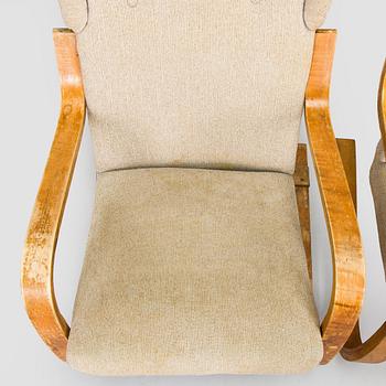 Alvar Aalto, Fåtöljer, 2 st, modell A35 och A36 O.Y. Huonekalu- ja Rakennustyötehdas A.B. 1940/1950-tal.