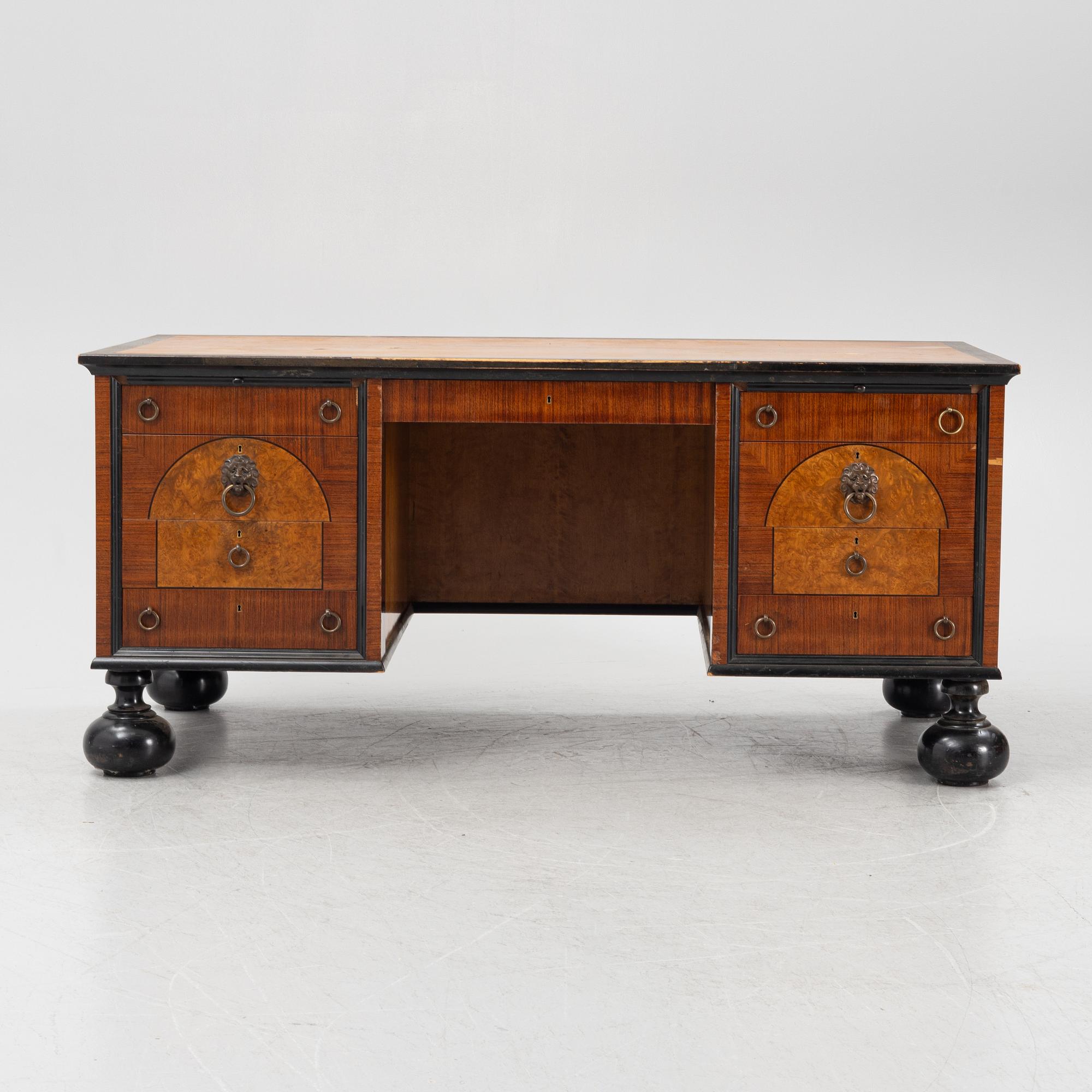 A writing desk, first part of the 20th Century.