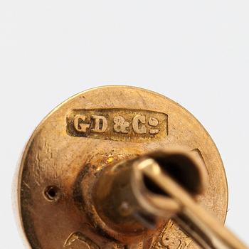 Tre knappar till frackskjorta, 18K guld och odlade pärlor. G. Dahlgren & Co, Malmö.